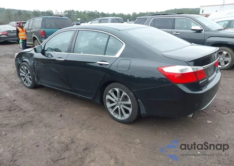 2013 Honda Accord z USA, uszkodzony, nr VIN 1HGCR2F560A155610